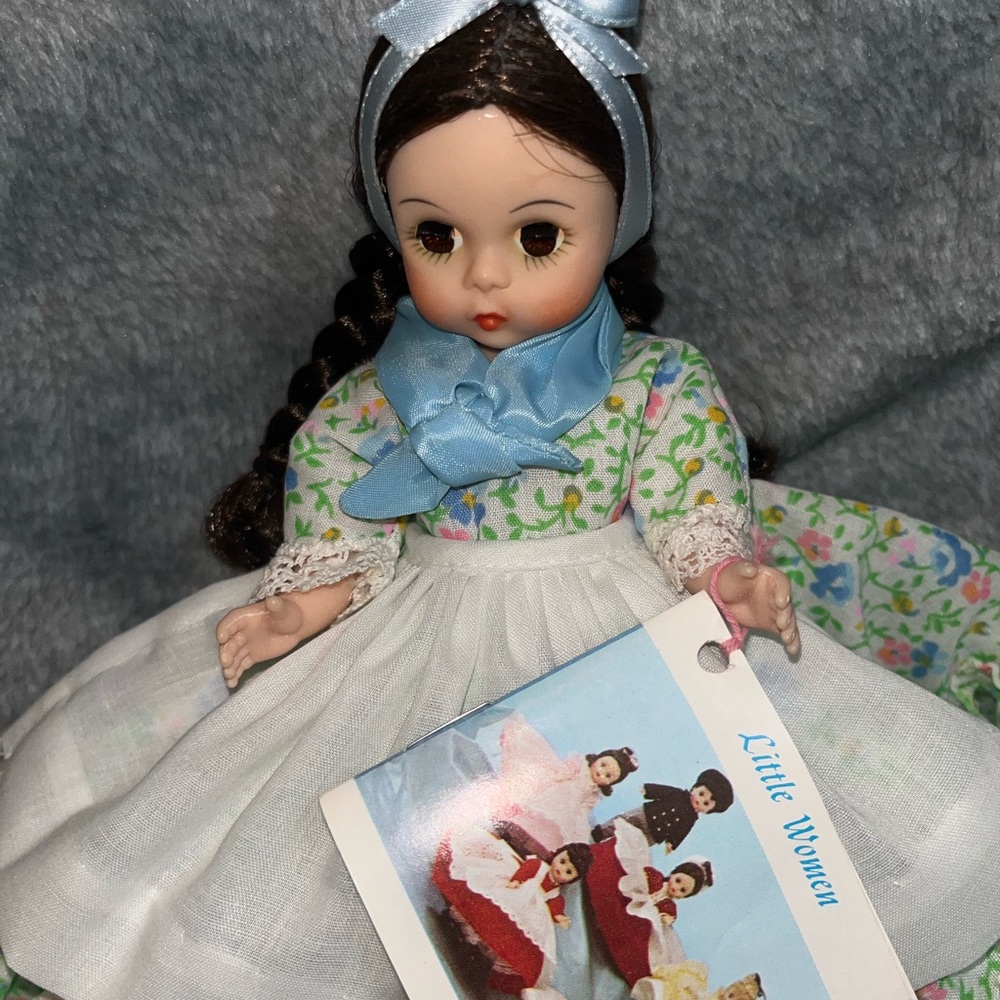 NIB Vintage 1970's Madame Alexander Doll 8” Argentine Argentina 571 w/box - Picture 2 of 9